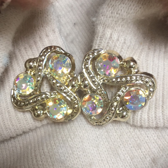 Vintage Cardigan with Plush Collar - Picture 8 of 8